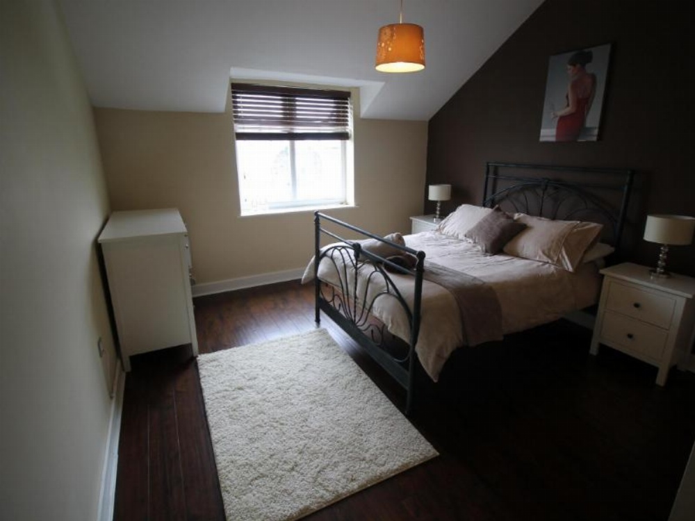 Ashgrove Court Penthouse's by Cardiff Holiday Homes Main image